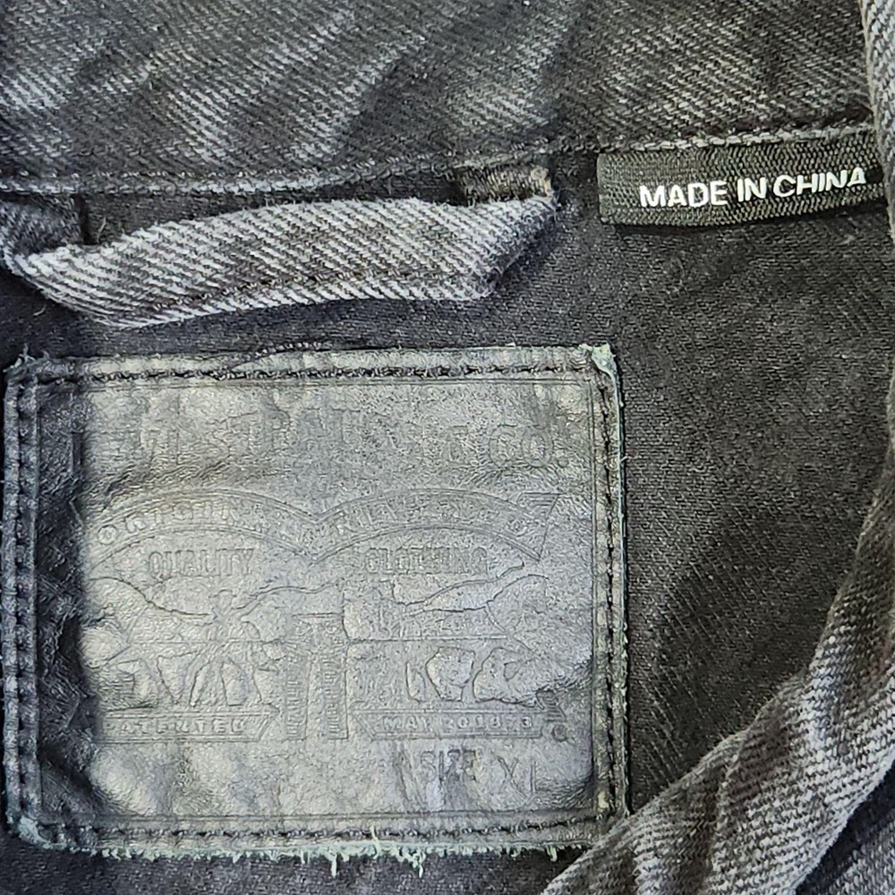Levis Jacket Mens XL Black Denim Trucker Button Front Casual Classic - Picture 2 of 8